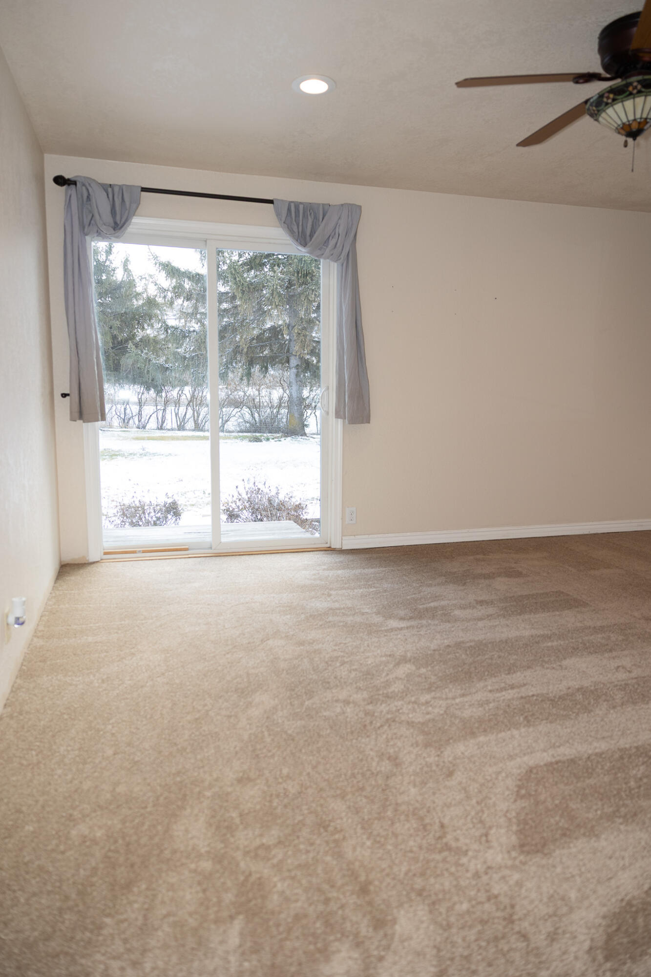 521 Old Midland Road Klamath Falls, OR 97603 - Photo 32 of 48 335A3392