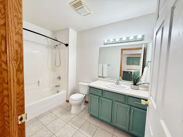 $235,000 | 121 West 6th Street, Red Wing, MN 55066