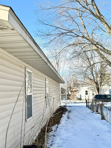 $235,000 | 121 West 6th Street, Red Wing, MN 55066