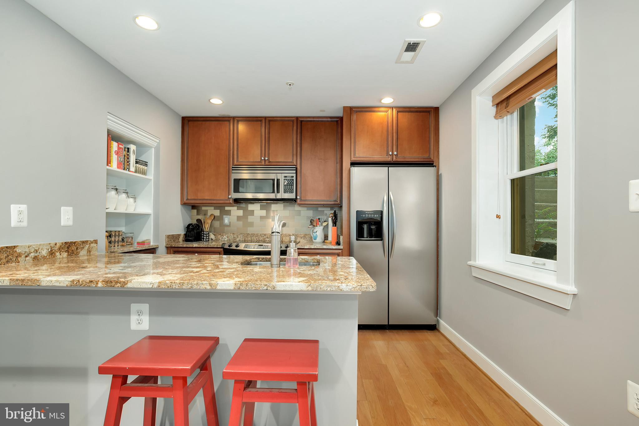 424 East Capitol Street Northeast, Unit 3 Washington, DC 20003 - Photo 11 of 27
