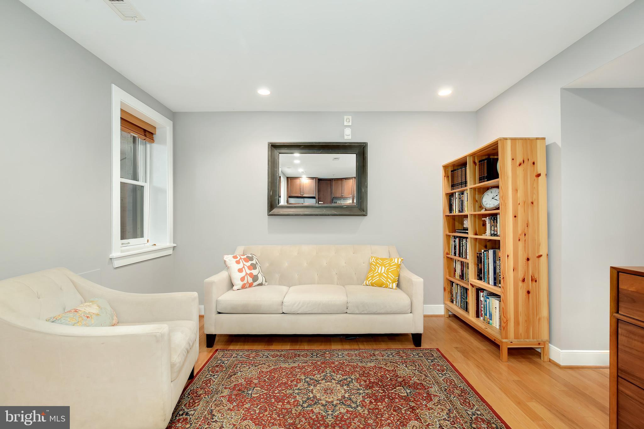 424 East Capitol Street Northeast, Unit 3 Washington, DC 20003 - Photo 3 of 27