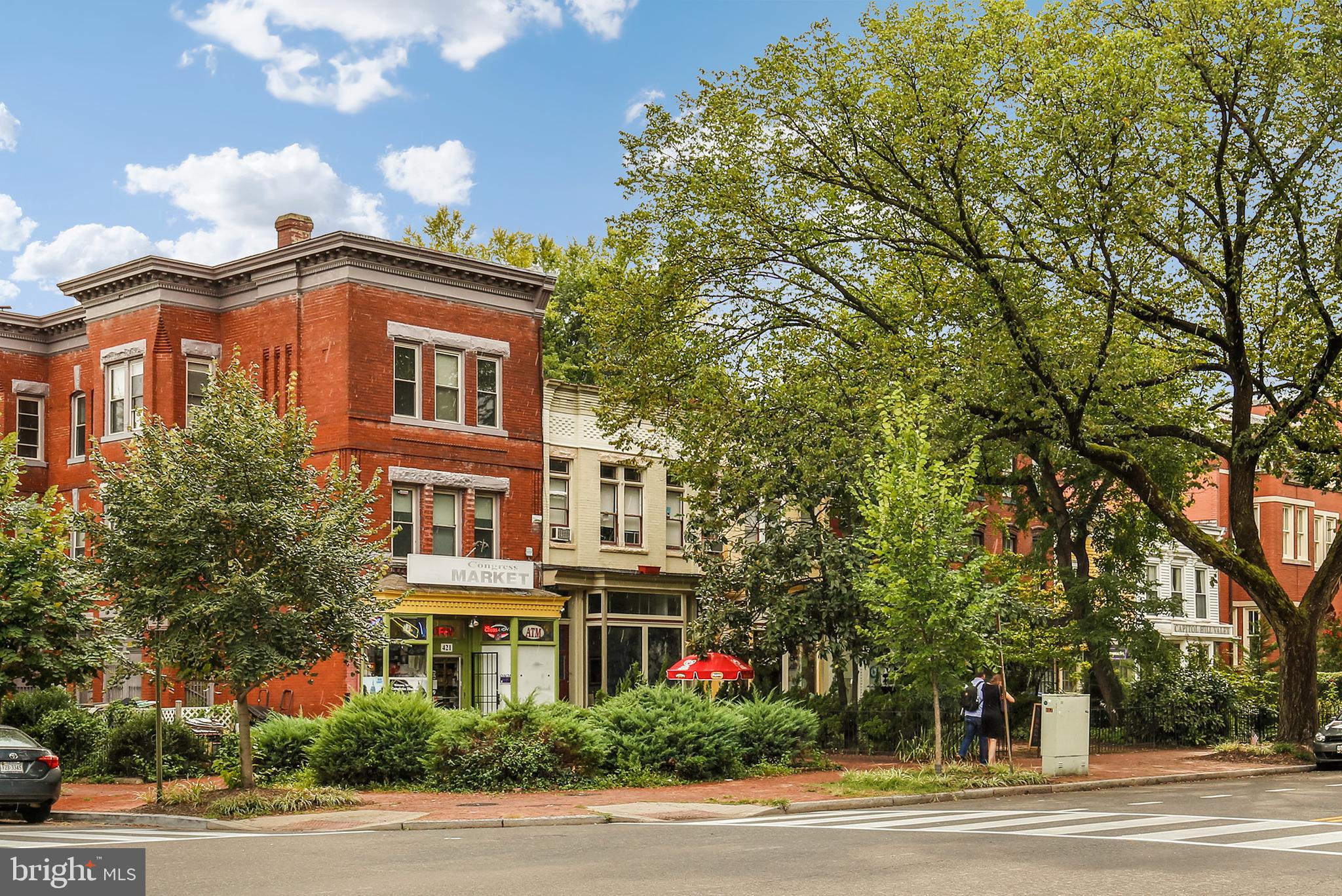 424 East Capitol Street Northeast, Unit 3 Washington, DC 20003 - Photo 24 of 27