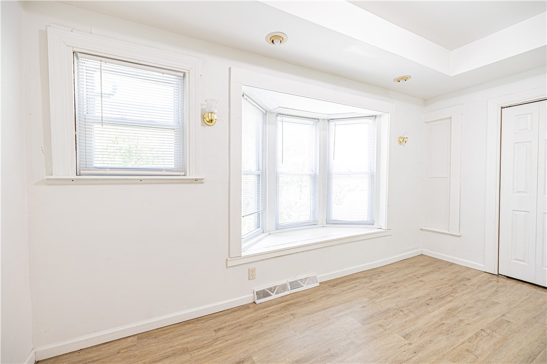54-56 Fort Hill Terrace Rochester, NY 14620 - Photo 31 of 46
