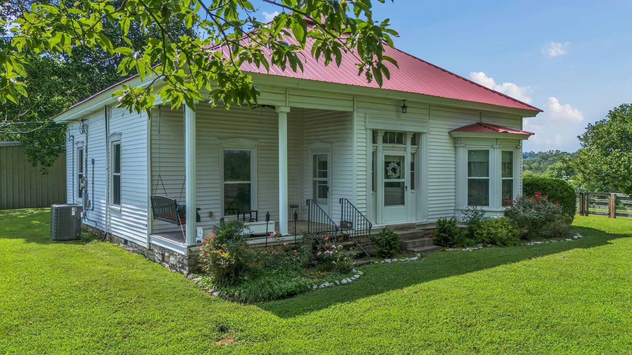 4125 Trinity Road Franklin, TN 37067 - Photo 11 of 44 a front view of a house with garden
