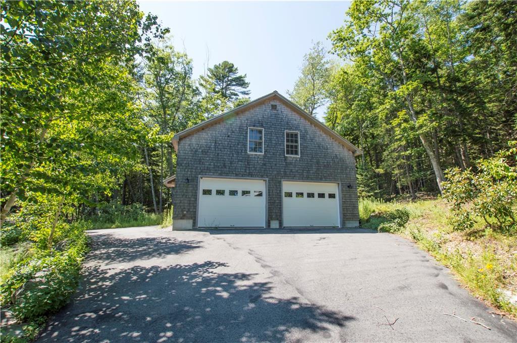 12 Capitol Island Road Southport, ME 04576 - Photo 1 of 12 Semi Circular drive - coming in from...