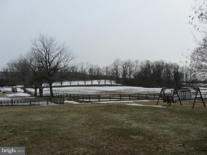 319 Snyder Road Reading, PA 19605 - Photo 7 of 17 Gallery Image 7