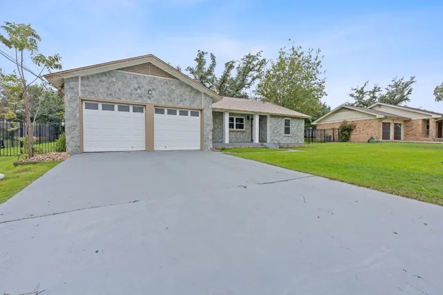 $354,900 | 505 Meadowbrook Drive, Georgetown, TX 78628