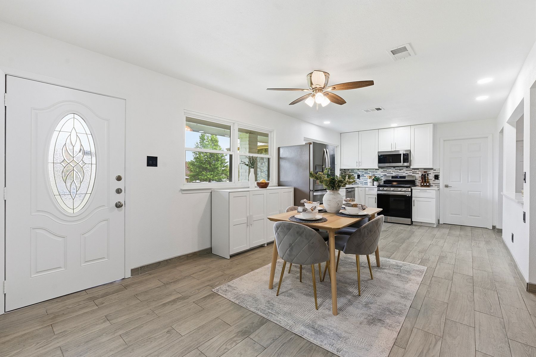 505 Meadowbrook Drive Georgetown, TX 78628 - Photo 6 of 31