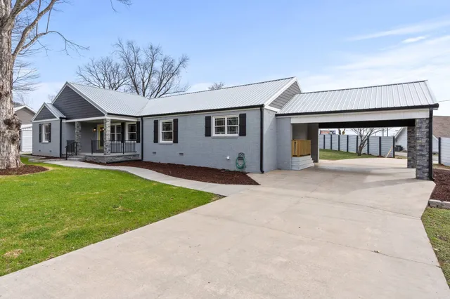 $459,900 | 102 Dogwood Lane, Winchester, TN 37398