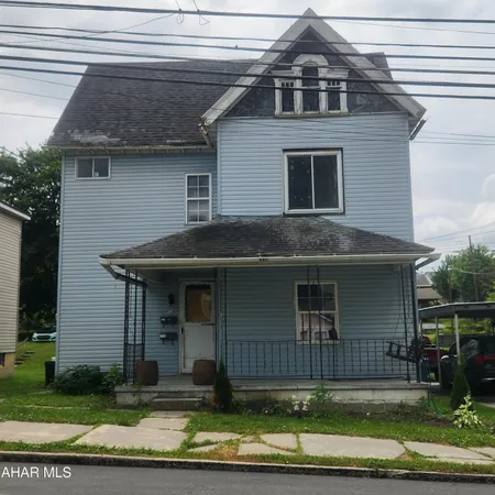 $49,900 | 714 East Main Street, Roaring Spring, PA 16673