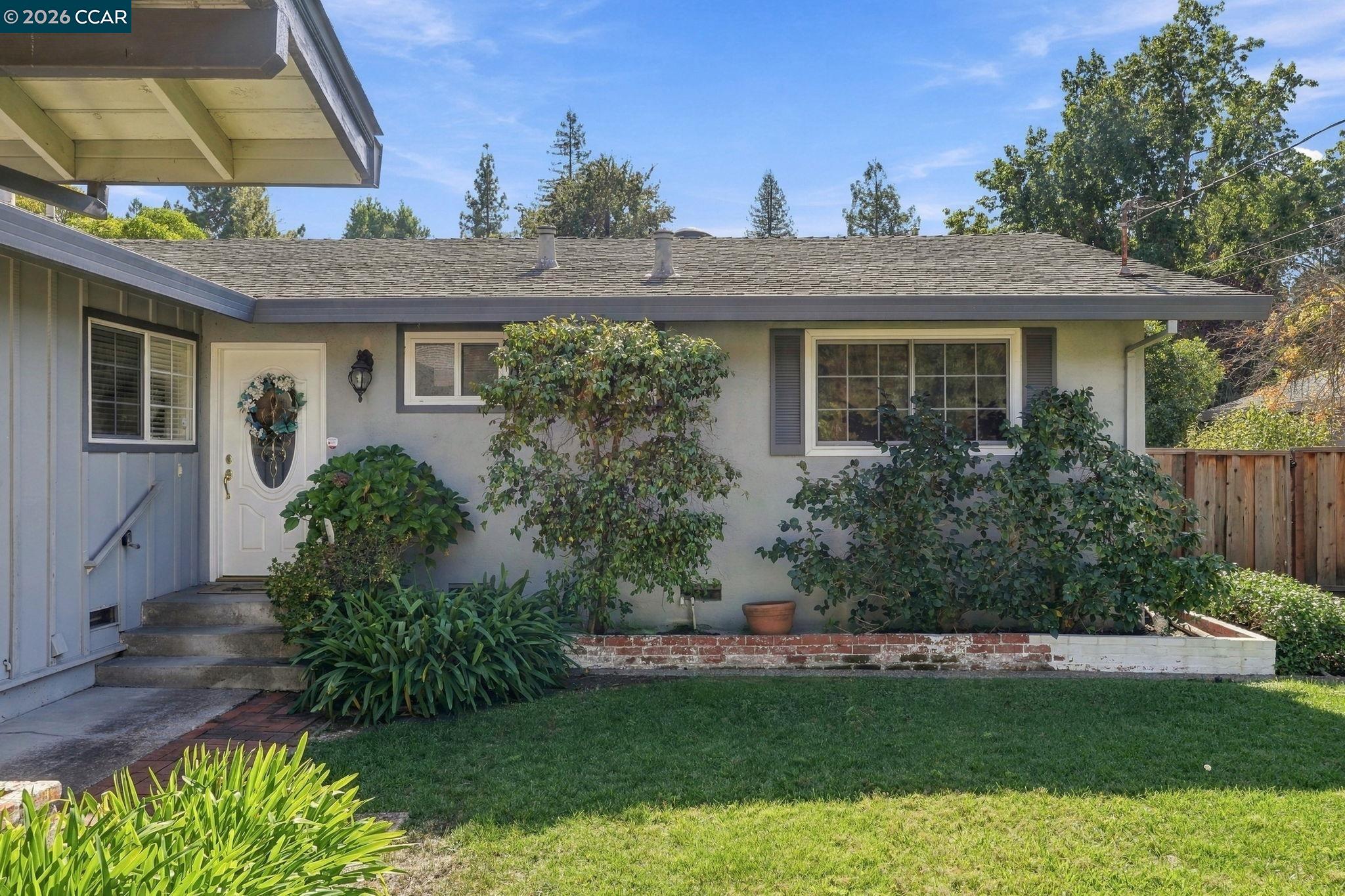 304 Gil Blas Road Danville, CA 94526 - Photo 4 of 29 Gallery Image 4