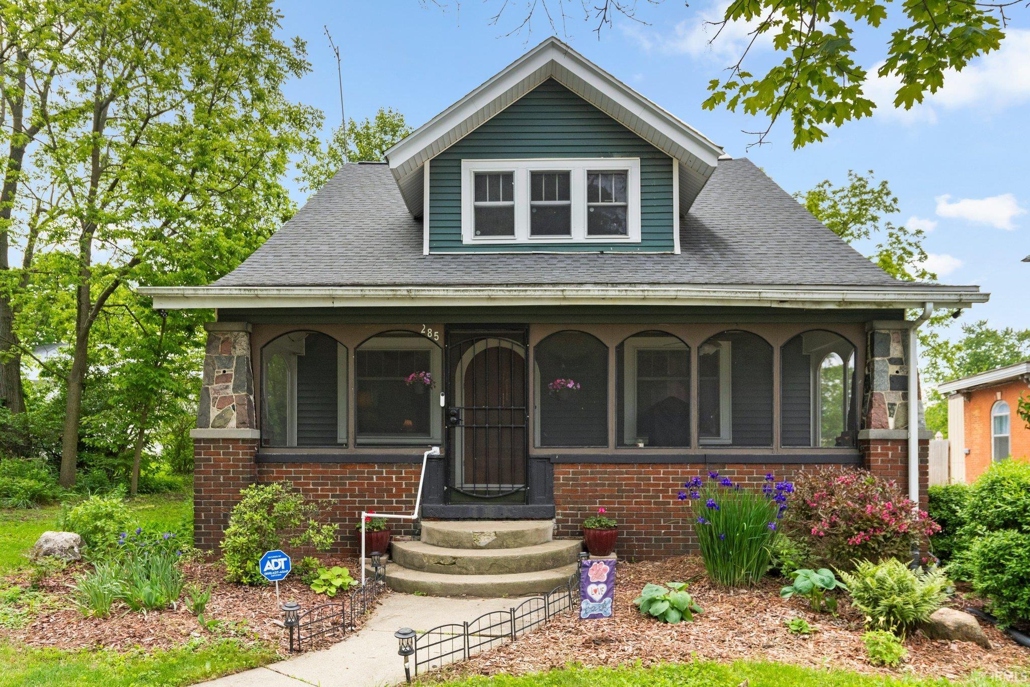 285 North Center Street Waterloo, IN 46793 - Photo 1 of 36 Gallery Image 1