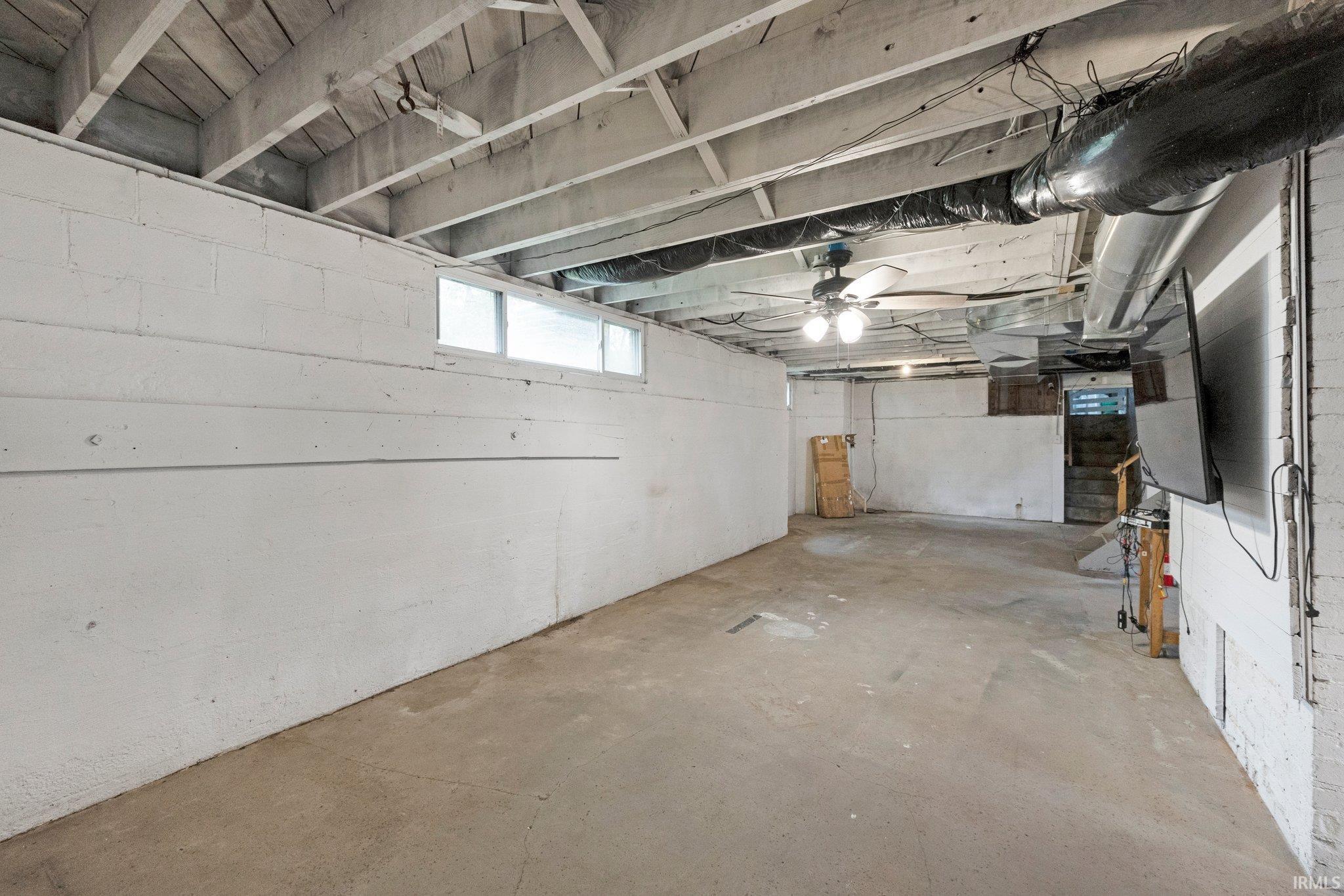 285 North Center Street Waterloo, IN 46793 - Photo 29 of 36 Gallery Image 29