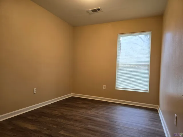 $1,600 | 8914 Hooper Road, Baton Rouge, LA 70818