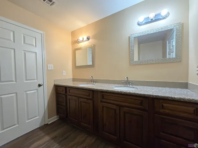 $1,600 | 8914 Hooper Road, Baton Rouge, LA 70818