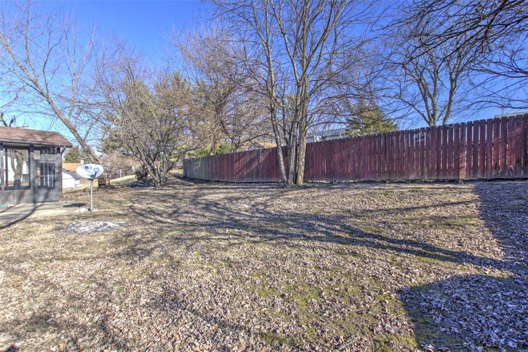 4086 Arthur Court Decatur, IL 62526 - Photo 27 of 31 Gallery Image 27