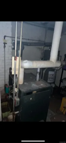 a picture of water heater room