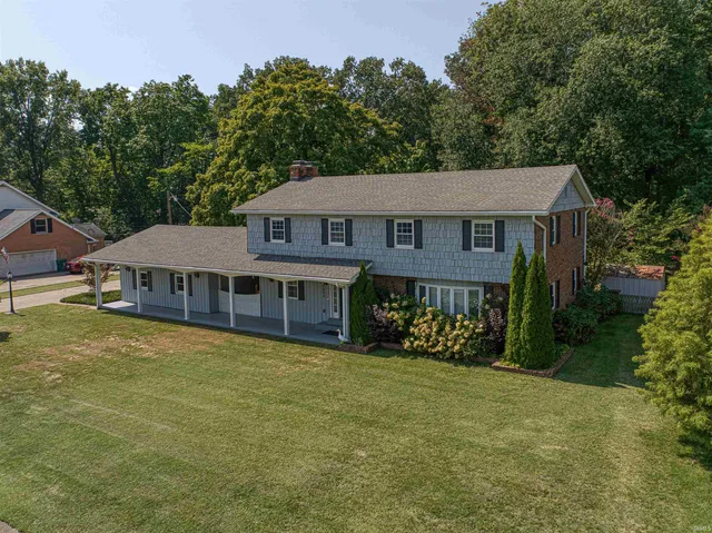 $430,000 | 5633 Byerson Drive, Newburgh, IN 47630