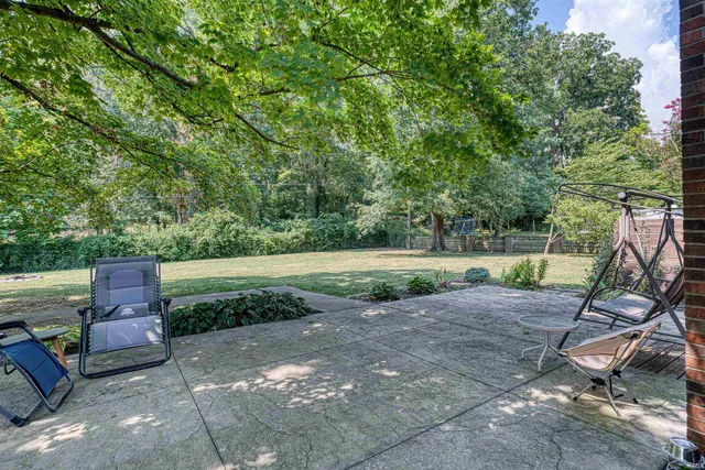 $430,000 | 5633 Byerson Drive, Newburgh, IN 47630