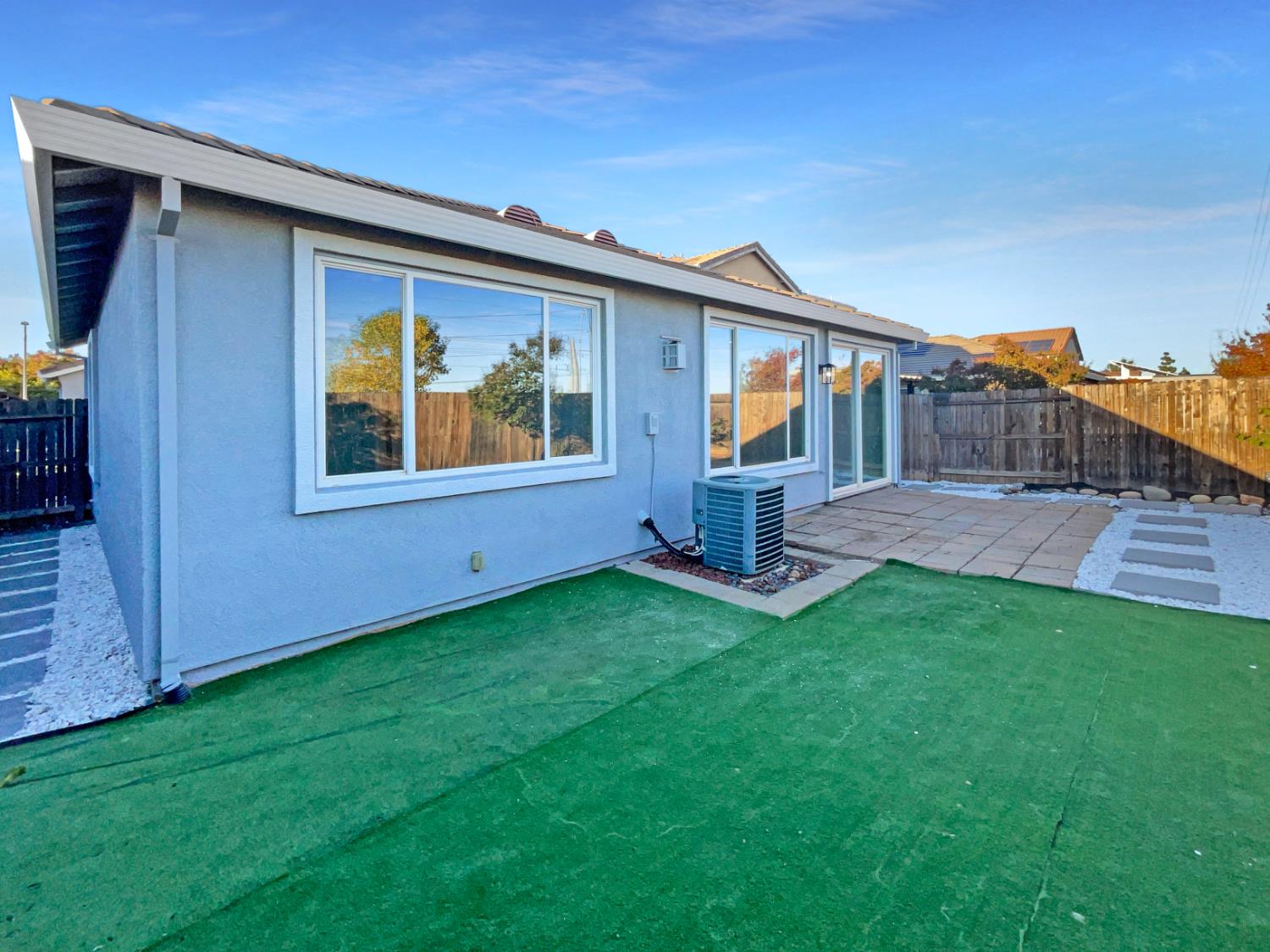 4087 Preserve Way Rancho Cordova, CA 95742 - Photo 8 of 24 front view of house with a big yard