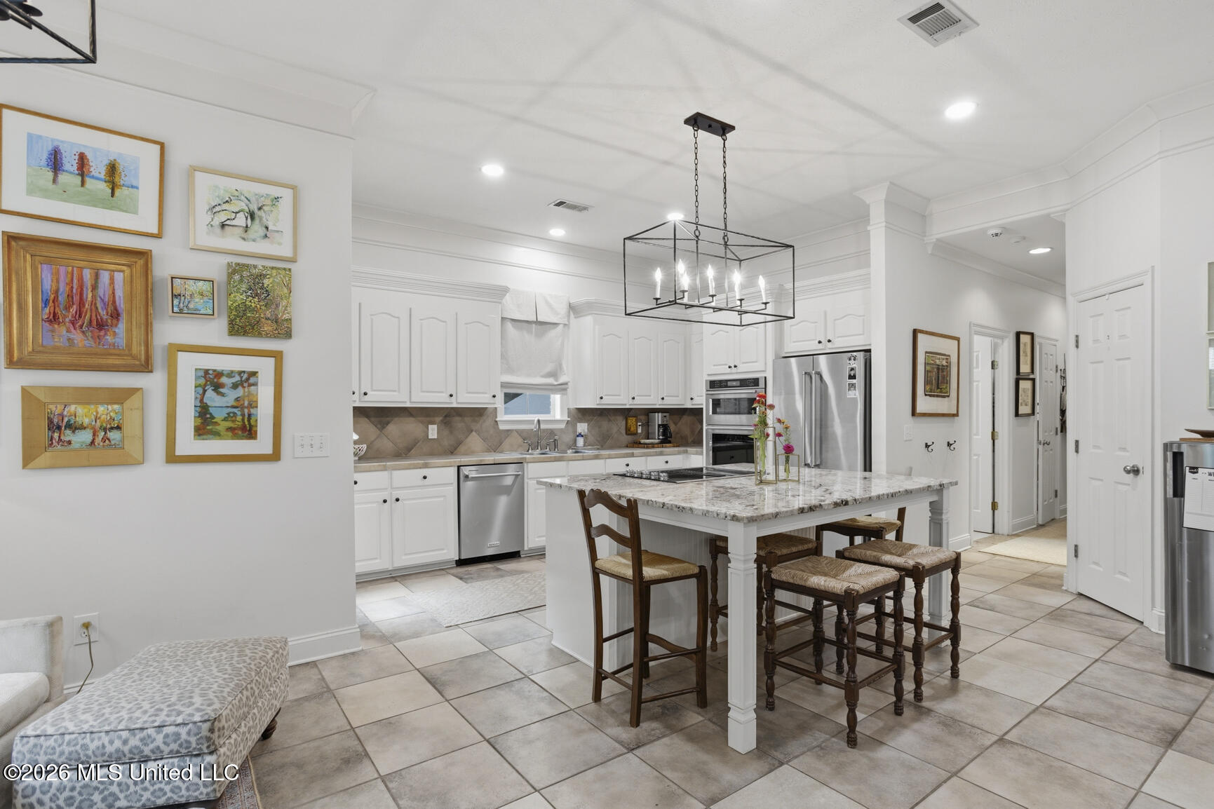 107 Sunflower Road Madison, MS 39110 - Photo 11 of 35 107 Sunflower-12