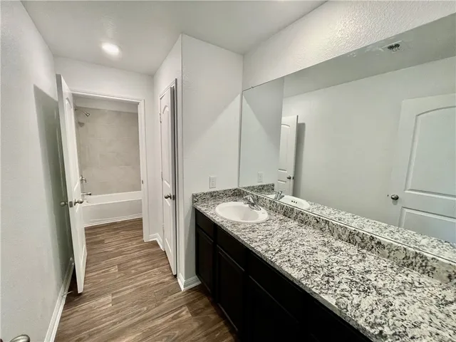 $1,895 | 126 Fox Glen Trail, Jarrell, TX 76537