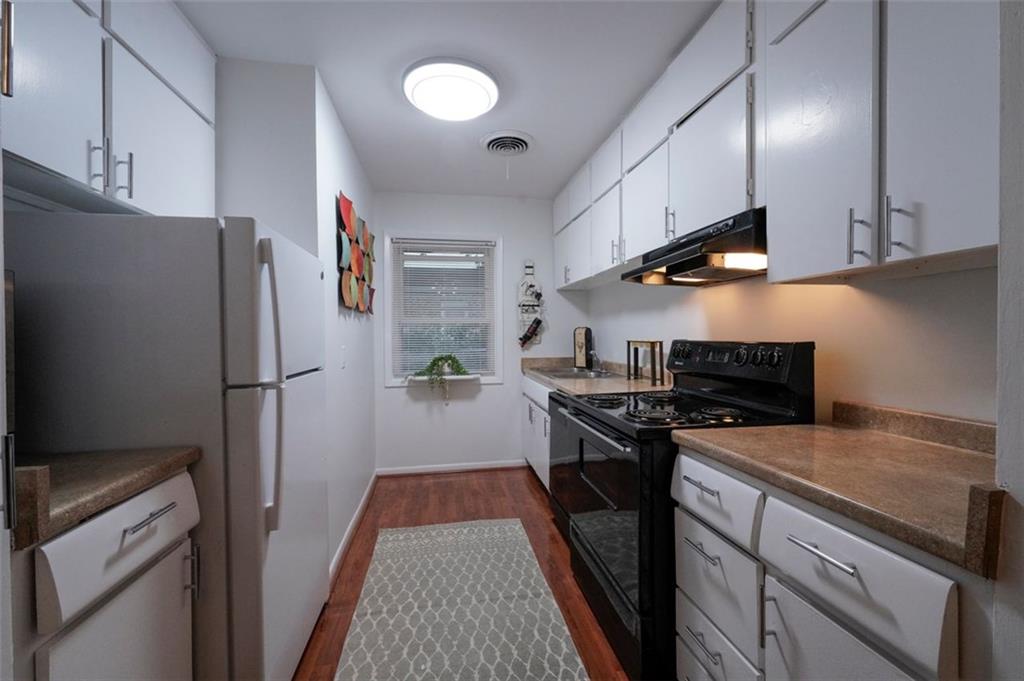 3668 Kingsboro Road Northeast, Unit 6 Atlanta, GA 30319 - Photo 8 of 16