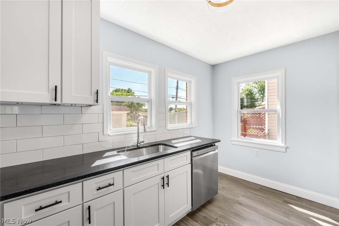 14717 Alger Road Cleveland, OH 44111 - Photo 9 of 25 Gallery Image 9