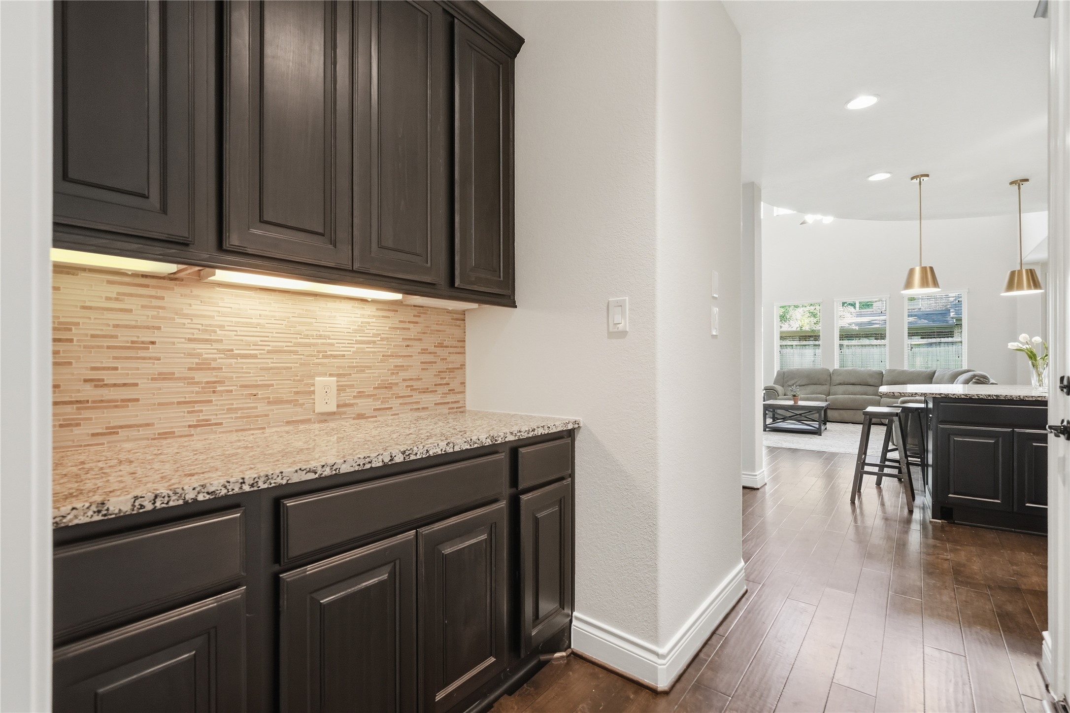 6429 Remlap Street Houston, TX 77055 - Photo 8 of 30 Extra storage area off the kitchen and formal dining space.