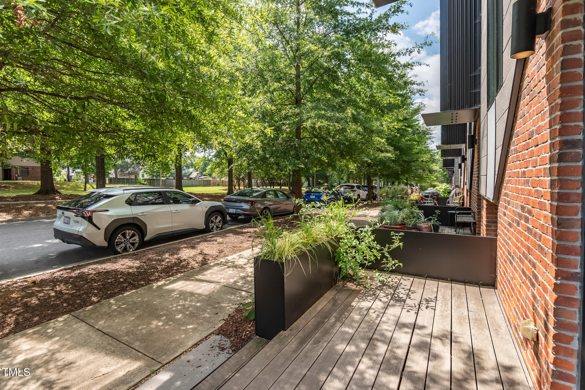 front street view