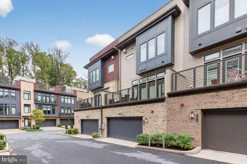 $1,419,000 | 432 Barlow Place, Bethesda, MD 20814