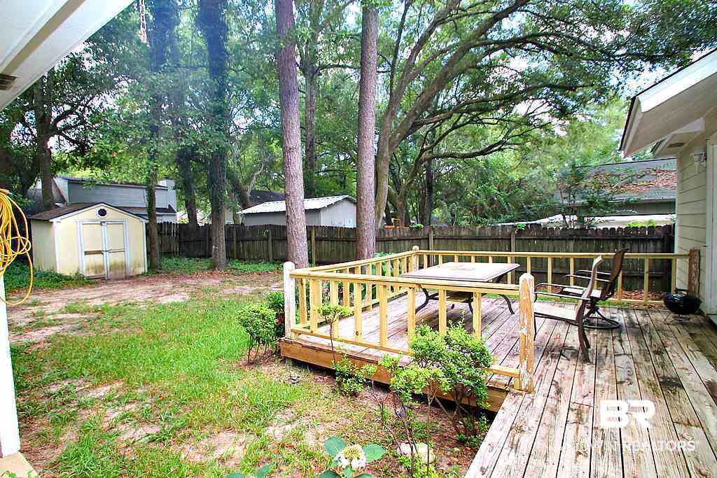 231 Maplewood Loop Daphne, AL 36526 - Photo 13 of 16