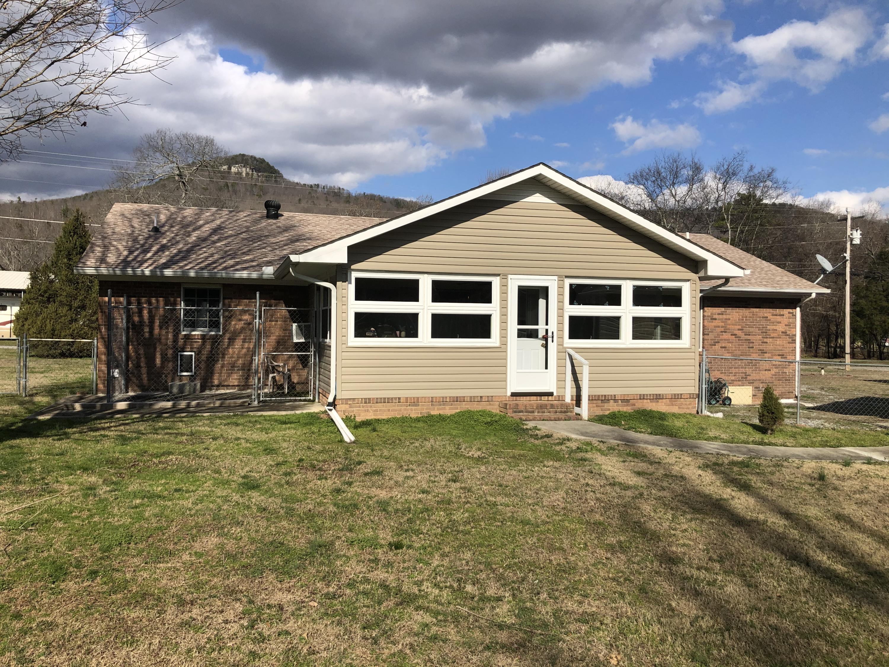 705 Pryor Cove Road Jasper, TN 37347 - Photo 3 of 14 IMG_3870