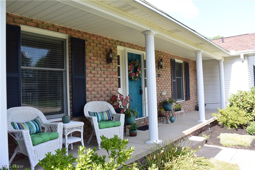 3227 Edington Road Akron, OH 44333 - Photo 3 of 35 Gallery Image 3