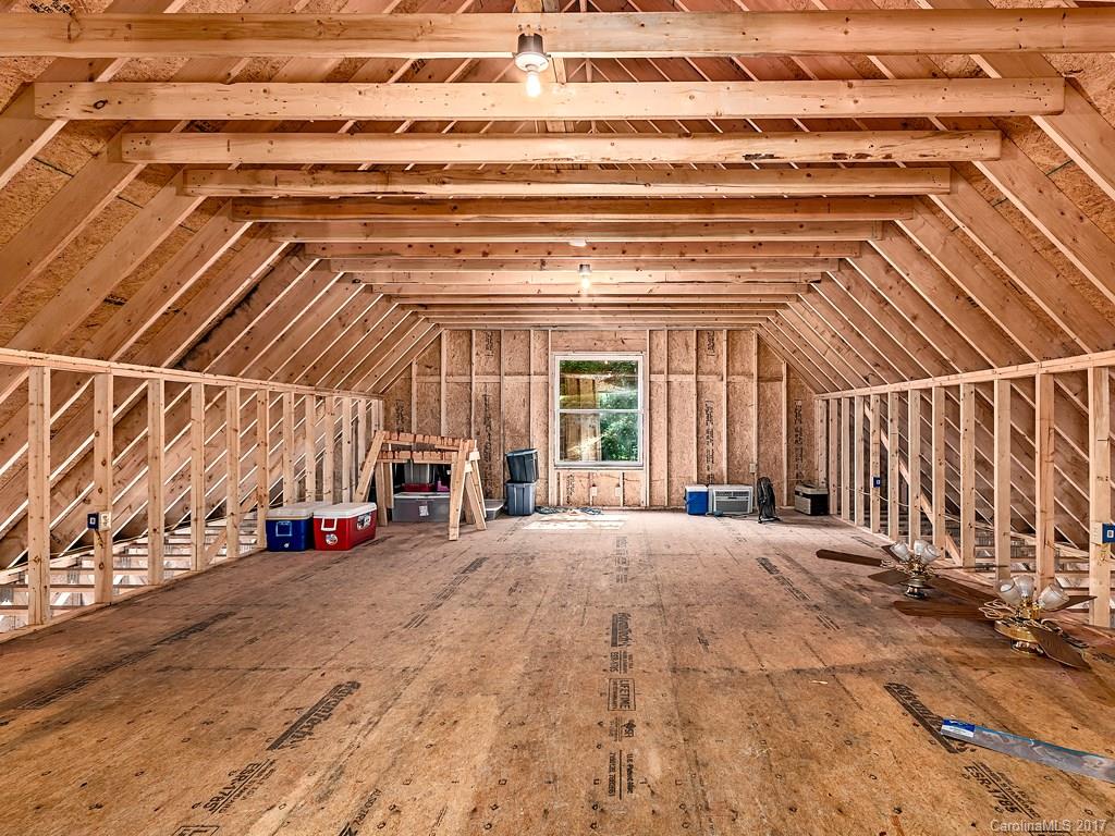 1730 Old Country Road Waynesville, NC 28786 - Photo 14 of 20 Gallery Image 14