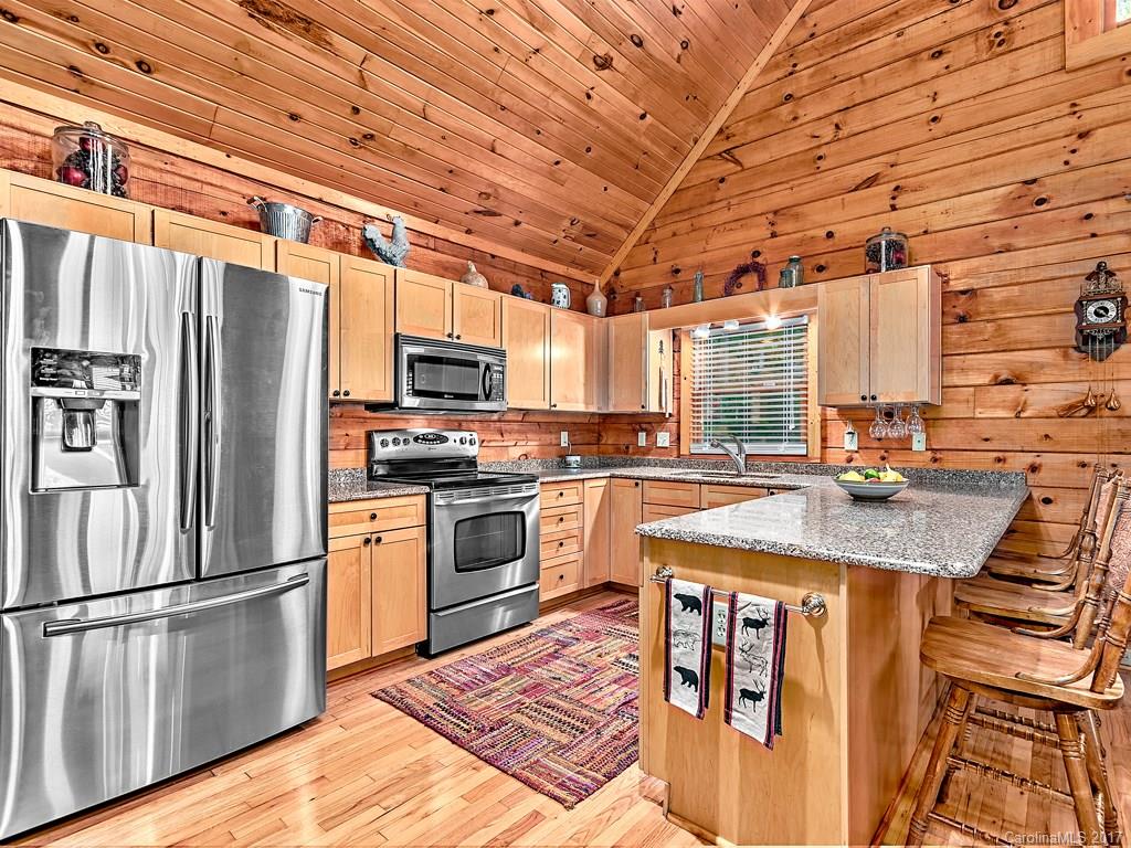 1730 Old Country Road Waynesville, NC 28786 - Photo 5 of 20 Gallery Image 5