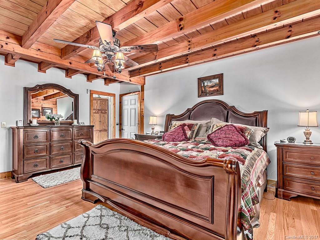 1730 Old Country Road Waynesville, NC 28786 - Photo 10 of 20 Gallery Image 10