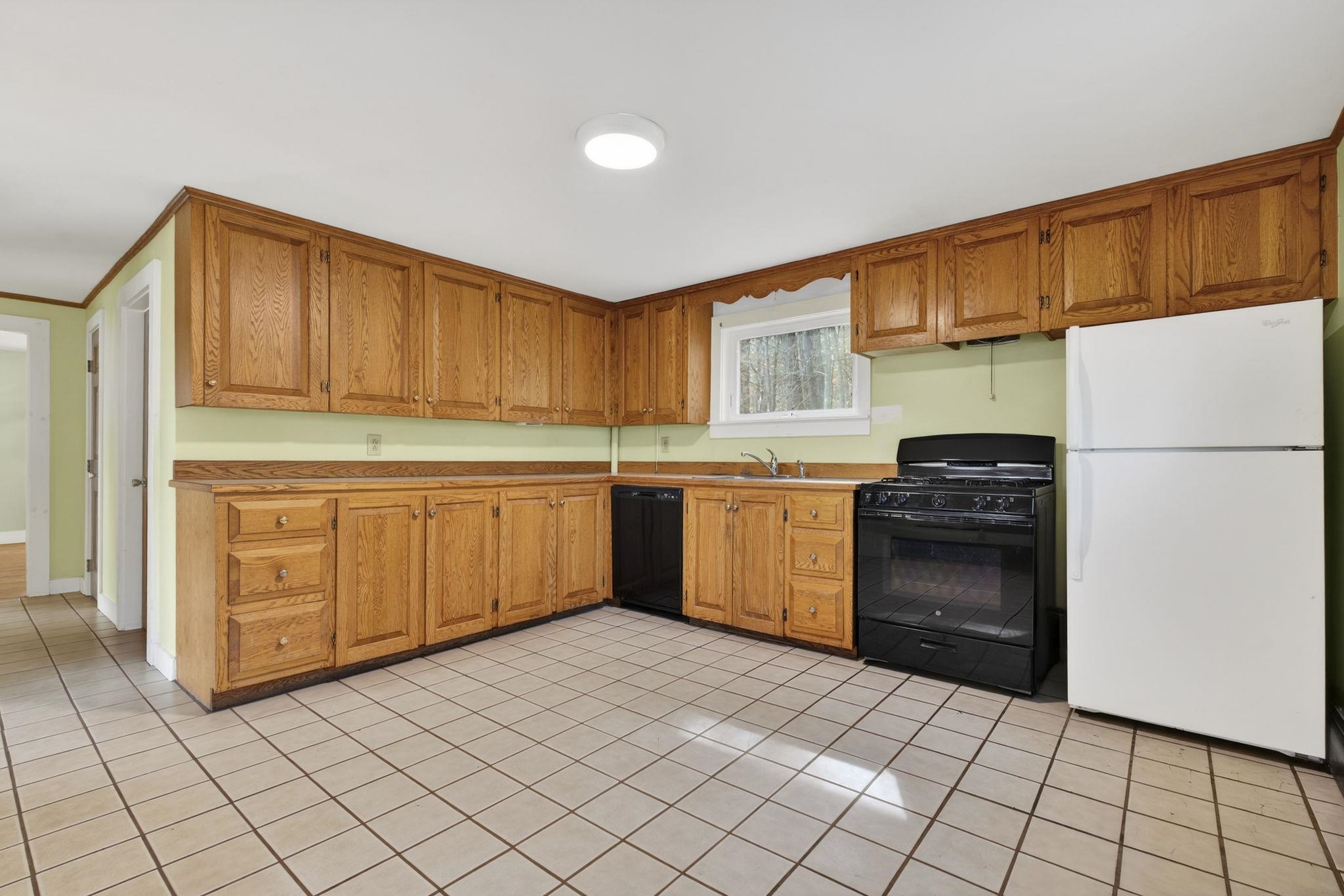 44 Adams Street Greenville, NH 03048 - Photo 5 of 52