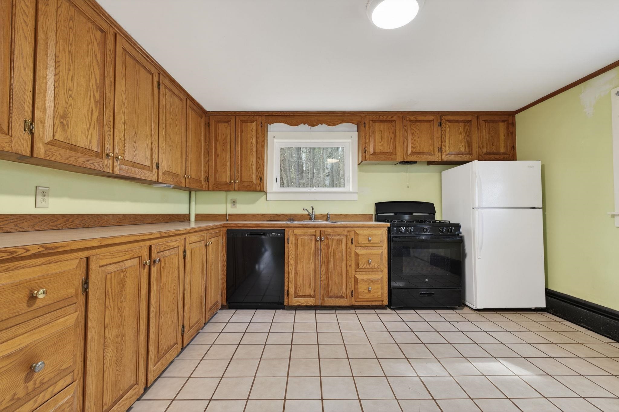44 Adams Street Greenville, NH 03048 - Photo 6 of 52