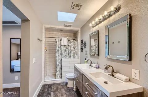 $950,000 | 8310 East Devonshire Avenue, Scottsdale, AZ 85251