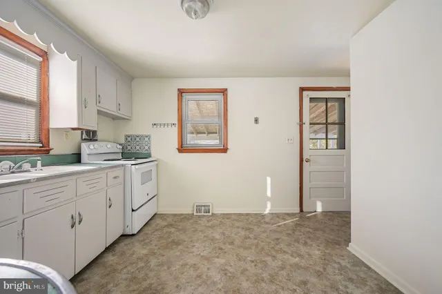 $259,000 | 96 Lochmeath Way, Dover, DE 19904