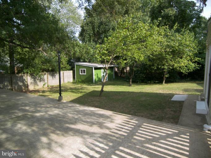 6713 Adelphi Road University Park, MD 20782 - Photo 20 of 23 Exterior (Rear)