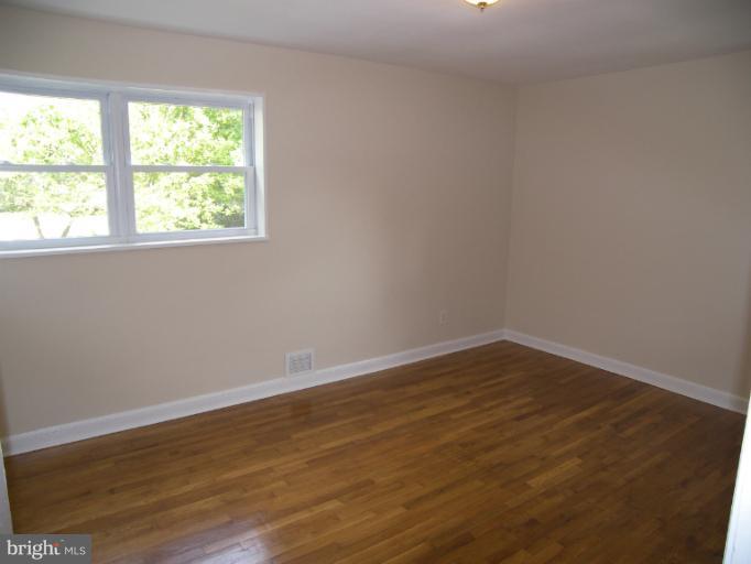 6713 Adelphi Road University Park, MD 20782 - Photo 9 of 23 Bedroom