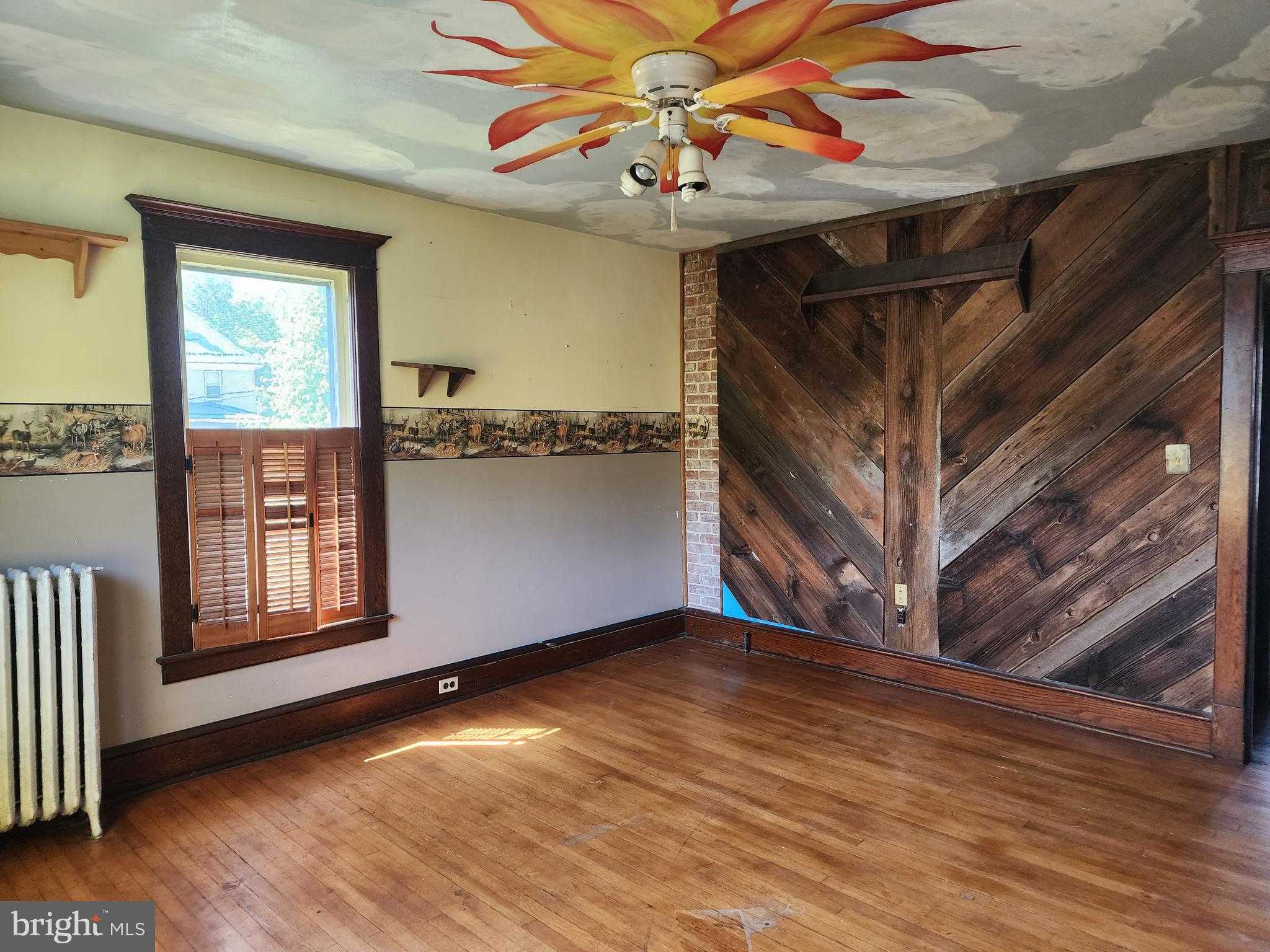 12608 Old Row Road Mount Savage, MD 21545 - Photo 19 of 35 Bedroom