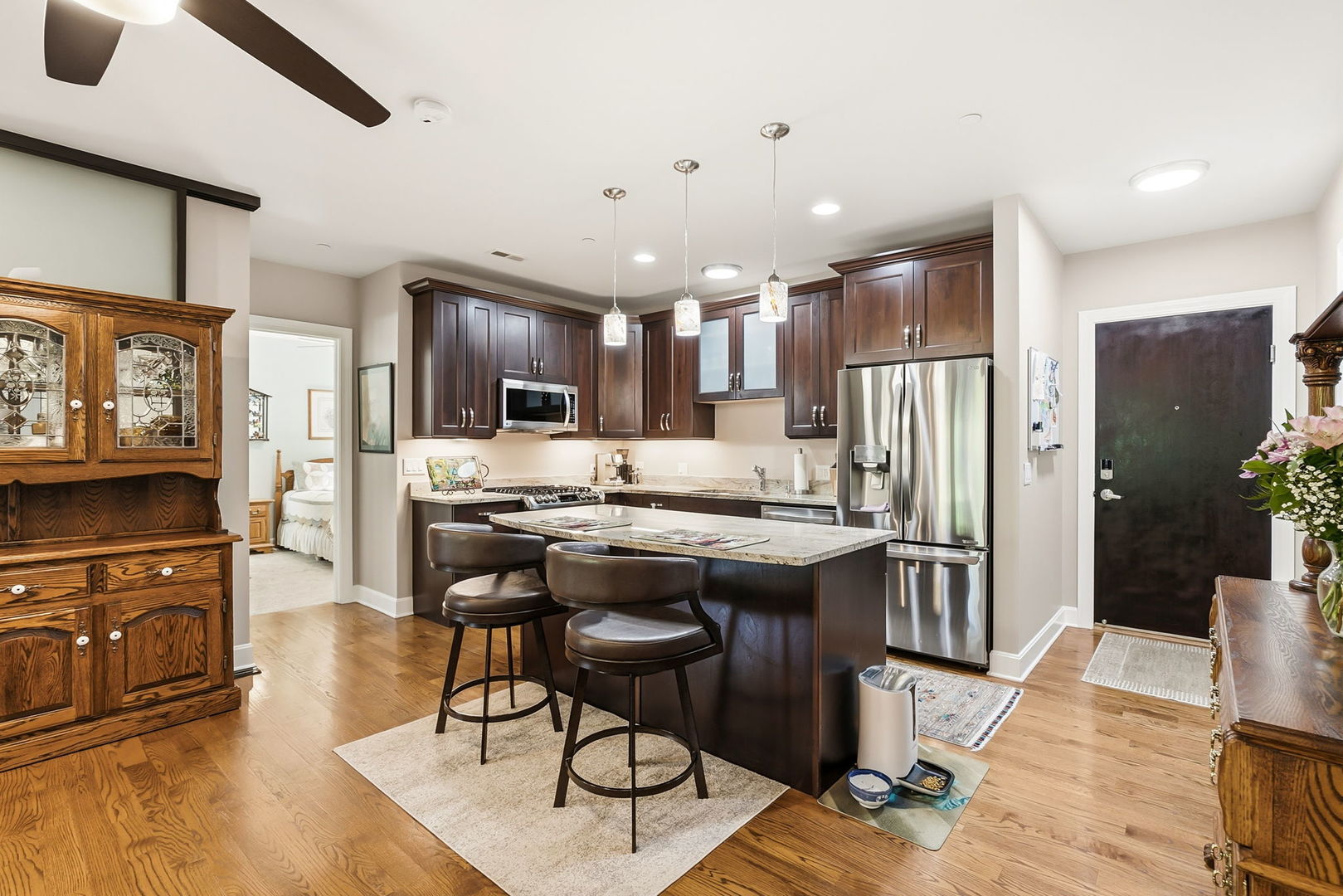 645 Custer Avenue, Unit 103 Evanston, IL 60202 - Photo 13 of 31