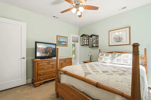 $495,000 | 645 Custer Avenue, Unit 103, Evanston, IL 60202