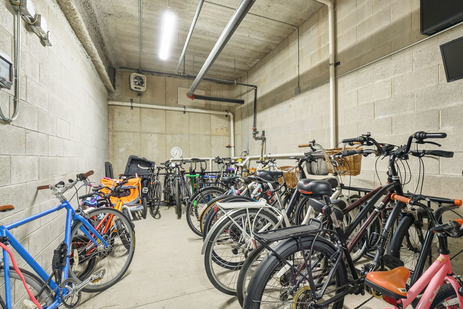 645 Custer Avenue, Unit 103 Evanston, IL 60202 - Photo 26 of 31