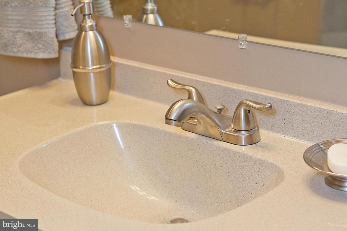 429 West Marion Street Lititz, PA 17543 - Photo 25 of 39