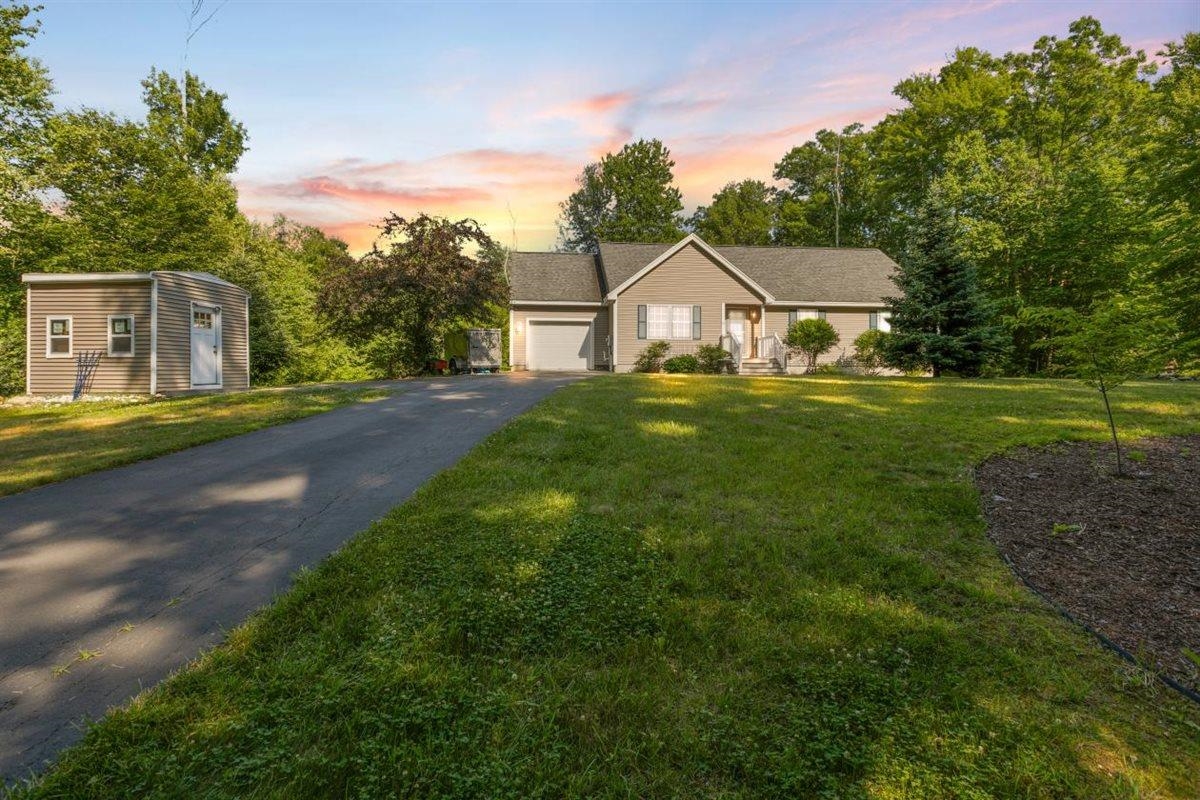 45 Phillips Road Sandown, NH 03873 - Photo 1 of 41 Gallery Image 1