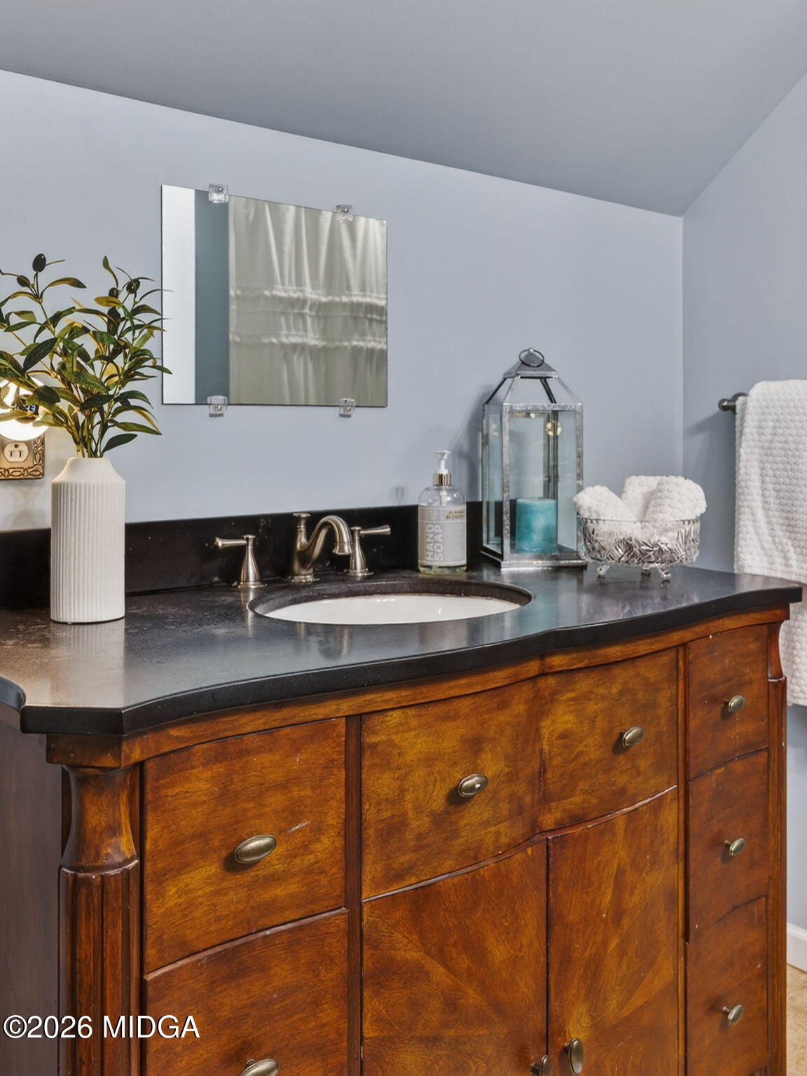 312 Pinnacle Park Macon, GA 31220 - Photo 40 of 63 Upstairs Full Bathroom
